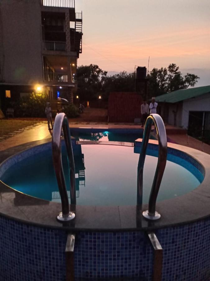 D-Lite Cottage Mahābaleshwar Dış mekan fotoğraf
